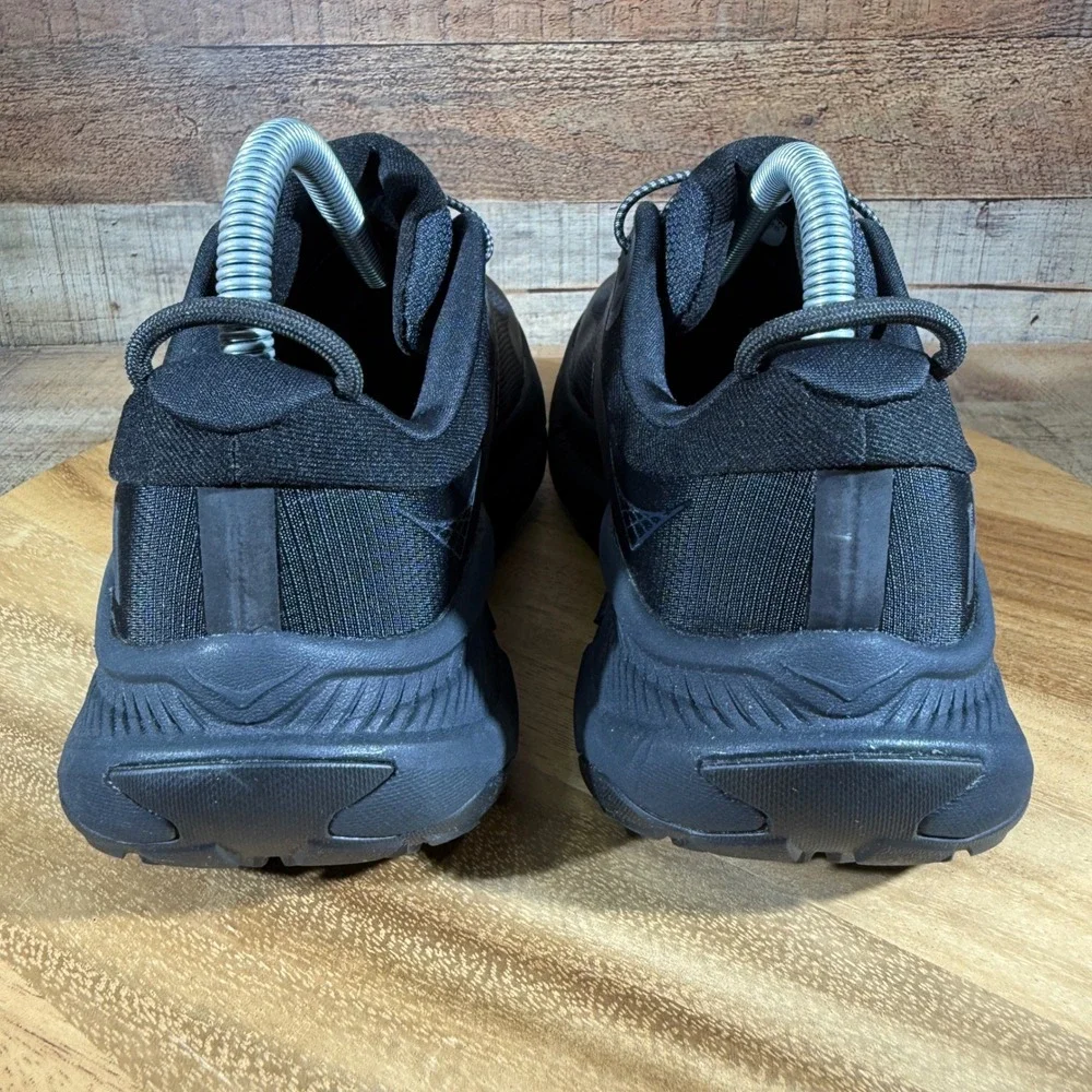Hoka One One no rips